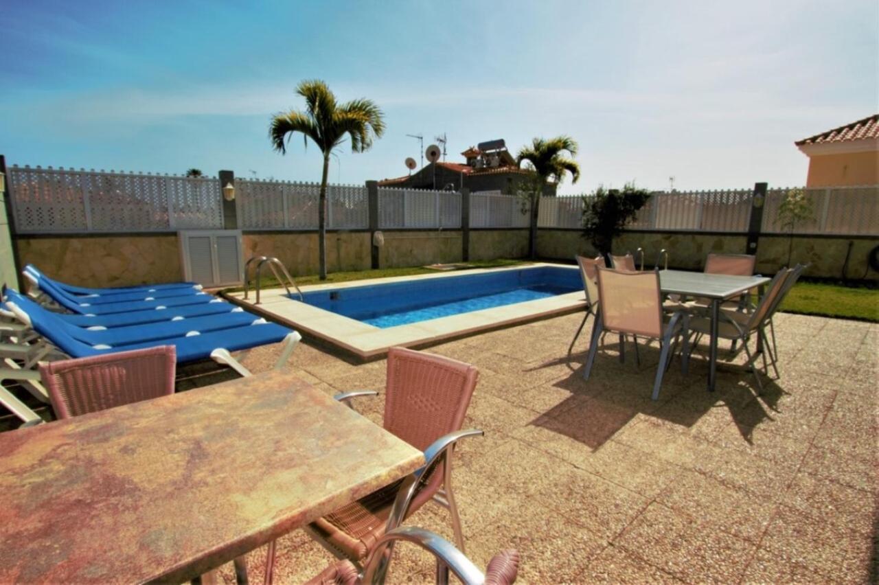 מספאלומס Villa Lovisi מראה חיצוני תמונה