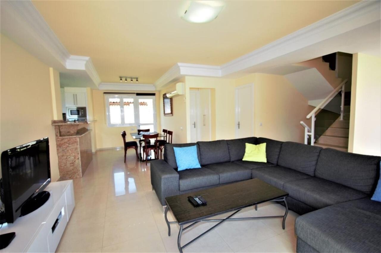 מספאלומס Villa Lovisi מראה חיצוני תמונה