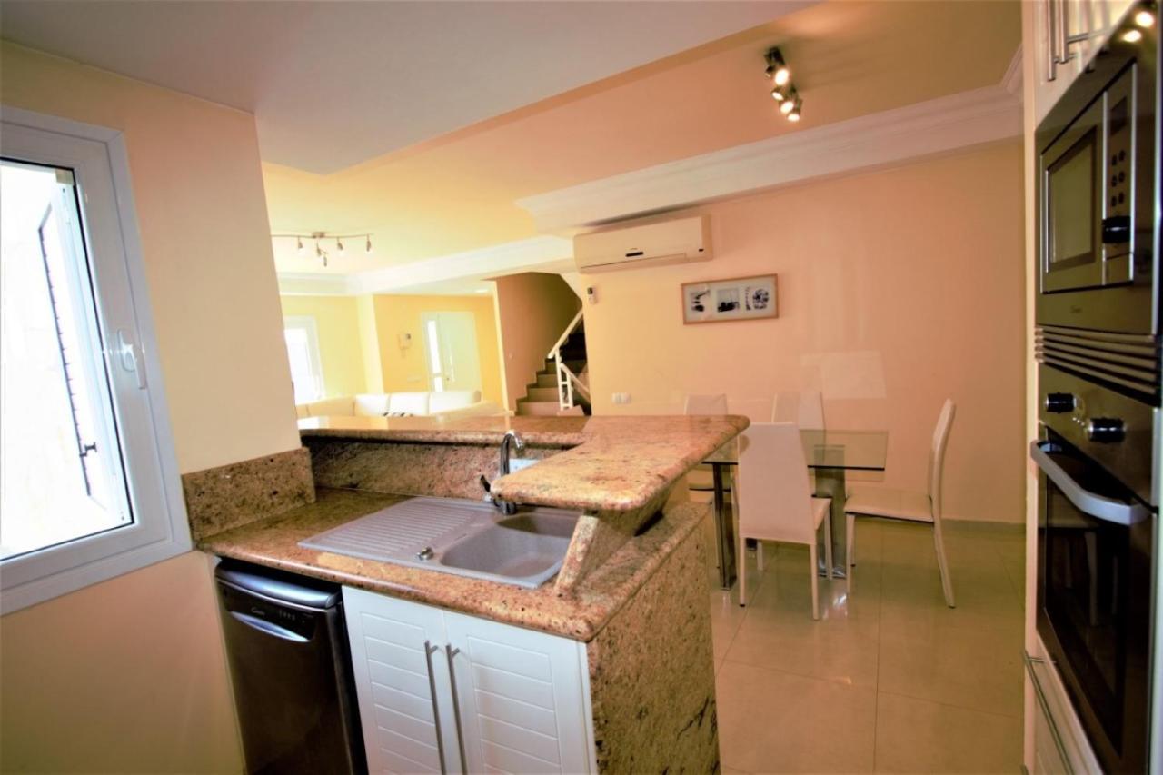 מספאלומס Villa Lovisi מראה חיצוני תמונה